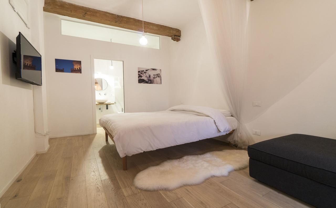 Lovely Studio D'Azeglio by Studio Vita Bologna Esterno foto