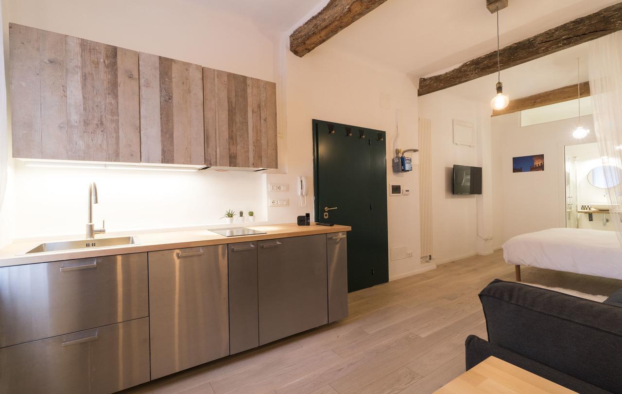 Lovely Studio D'Azeglio by Studio Vita Bologna Esterno foto